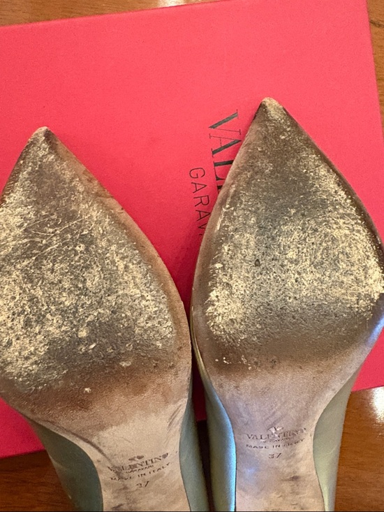 Valentino Metallic Gold Pointed-Toe Pumps size 37 main image 3
